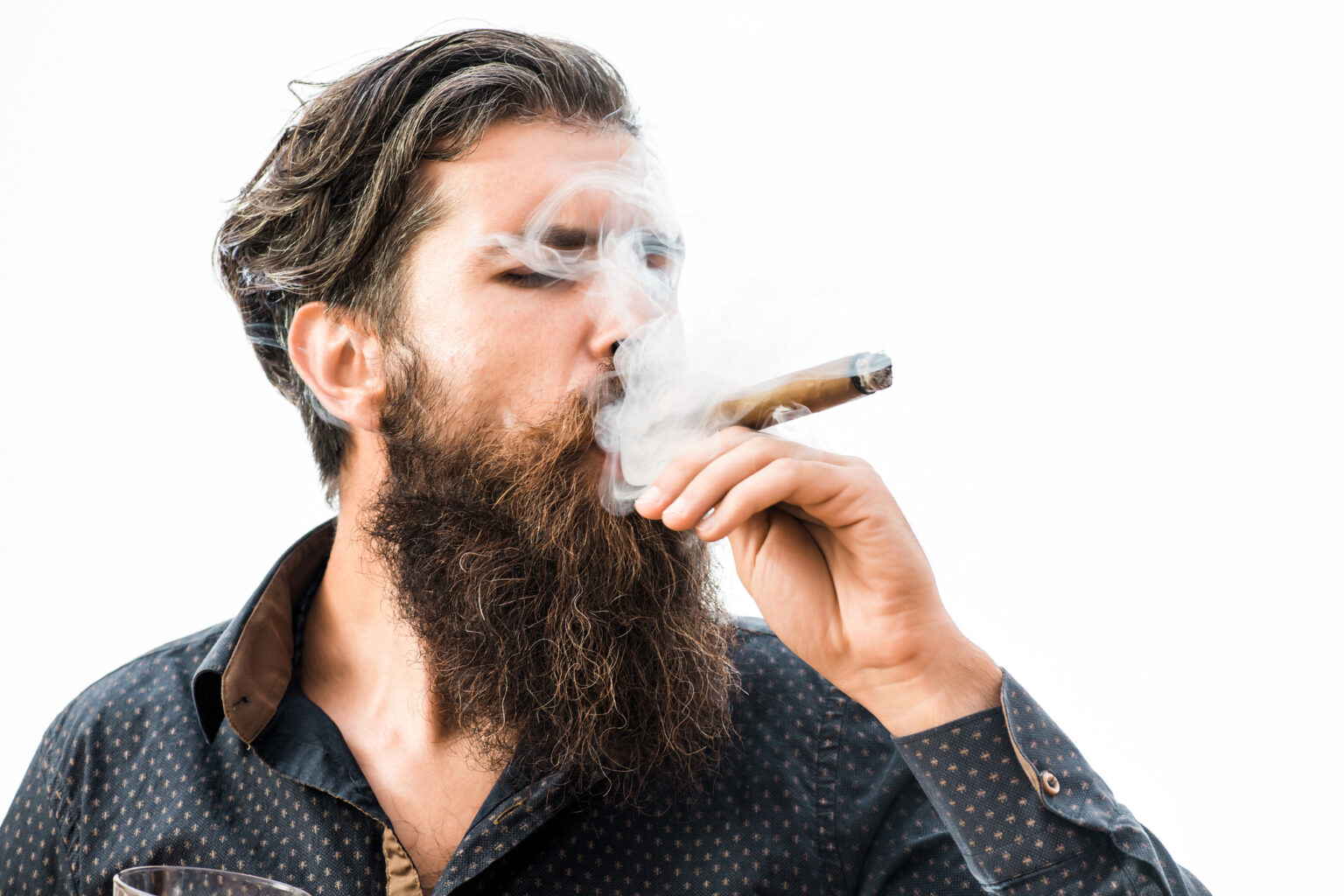 The Complete Guide on How to Smoke Cigars Lifestyle Blog